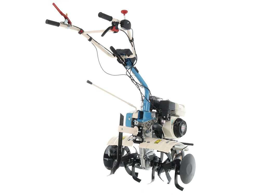 agt 6500 motobineuse à essence honda gp200 de 196 cm3 vitesses 2 +1 arrière agt 6500 motobineuse à essence honda gp200 de 196 cm3 vitesses 2 +1 arrière