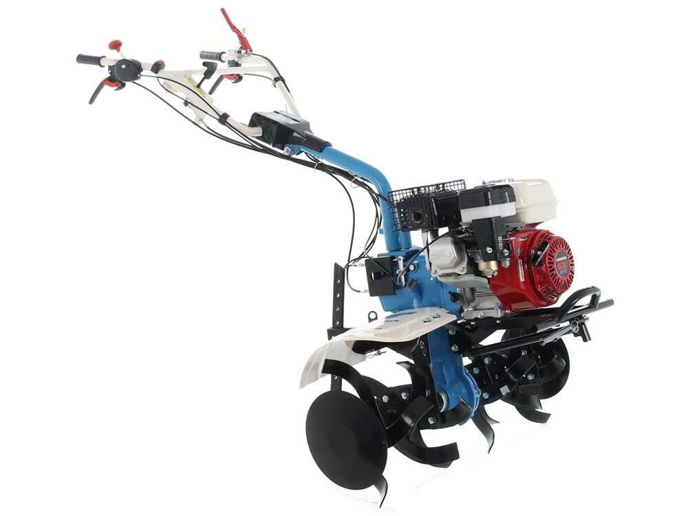 agt 7500 motobineuse à essence honda gx200 de 196 cm3 vitesses avant 2+1 arrière agt 7500 motobineuse à essence honda gx200 de 196 cm3 vitesses avant 2+1 arrière