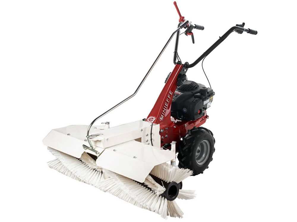 balayeuse avec moteur thermique eurosystems minieffe balayeuse de 105 cm avec motreur b&s 450e