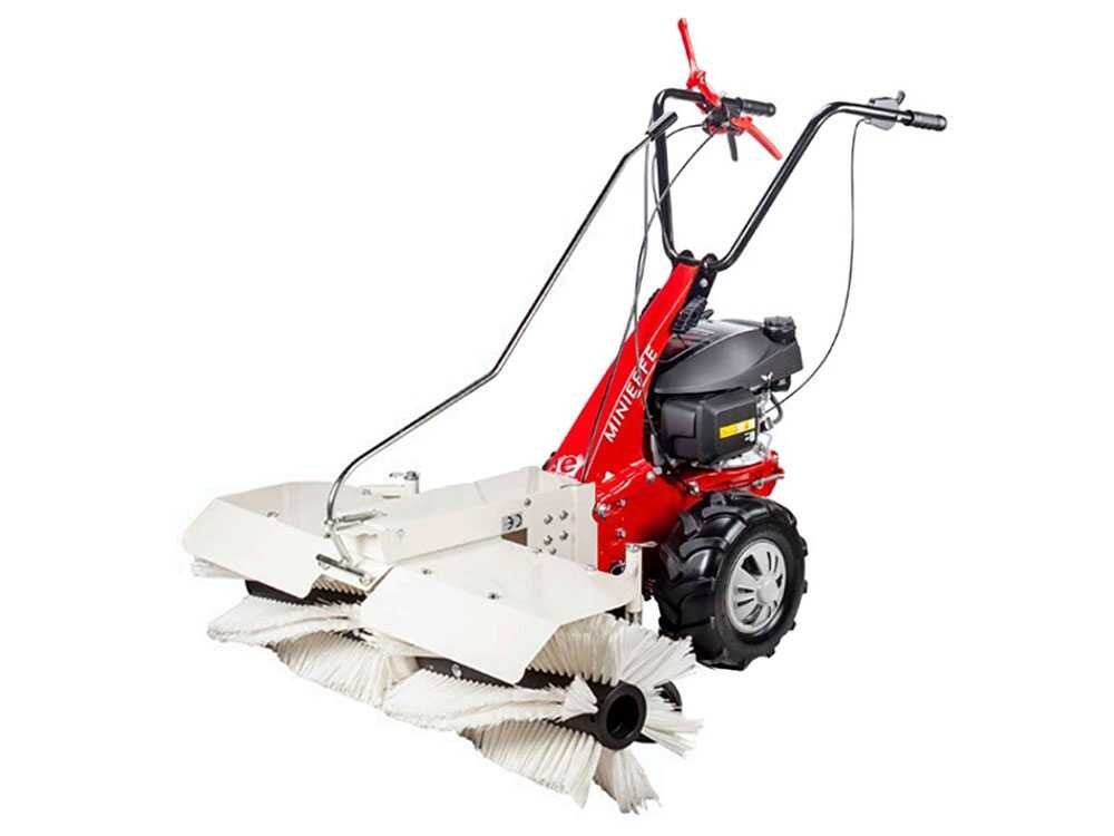 balayeuse eurosystems minieffe m150 rm de 105 cm avec moteur honda gcvx 170 - Machines territoires balayeuse eurosystems minieffe m150 rm de 105 cm avec moteur honda gcvx 170