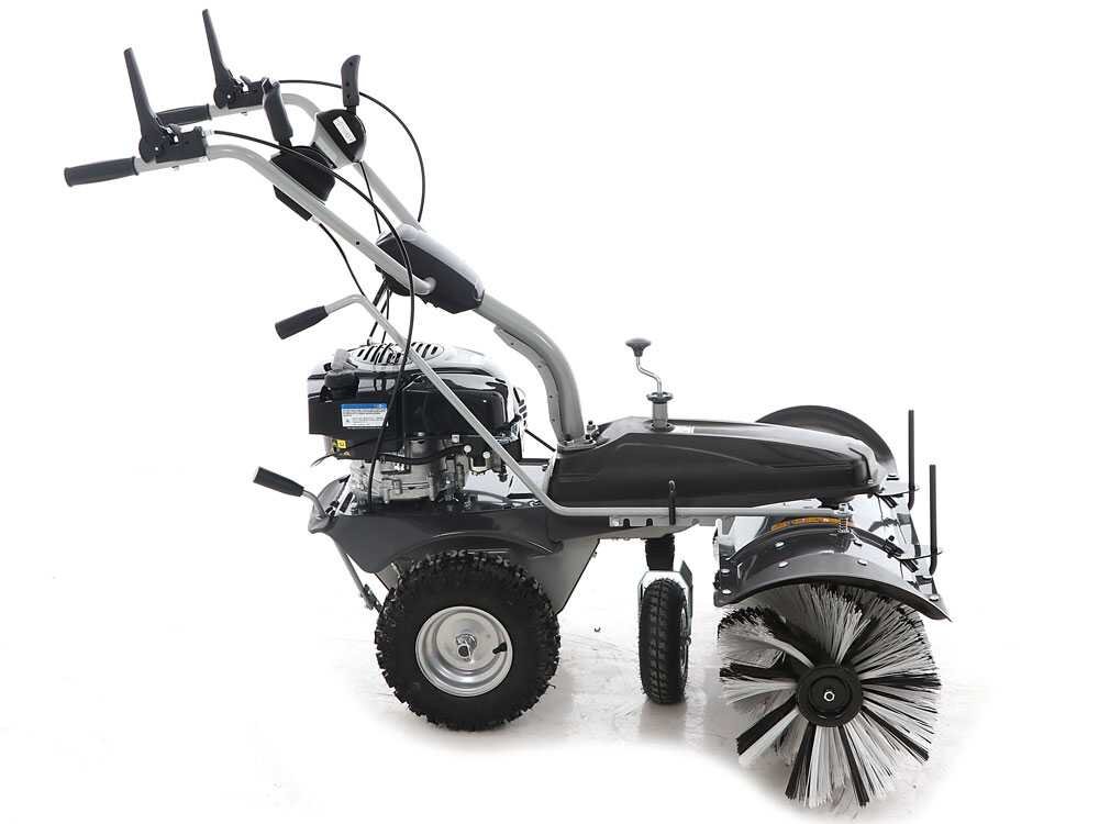 balayeuse thermique blackstone gs100v k largeur de travail 100 cm moteur briggs&stratton balayeuse thermique blackstone gs100v k largeur de travail 100 cm moteur briggs&stratton