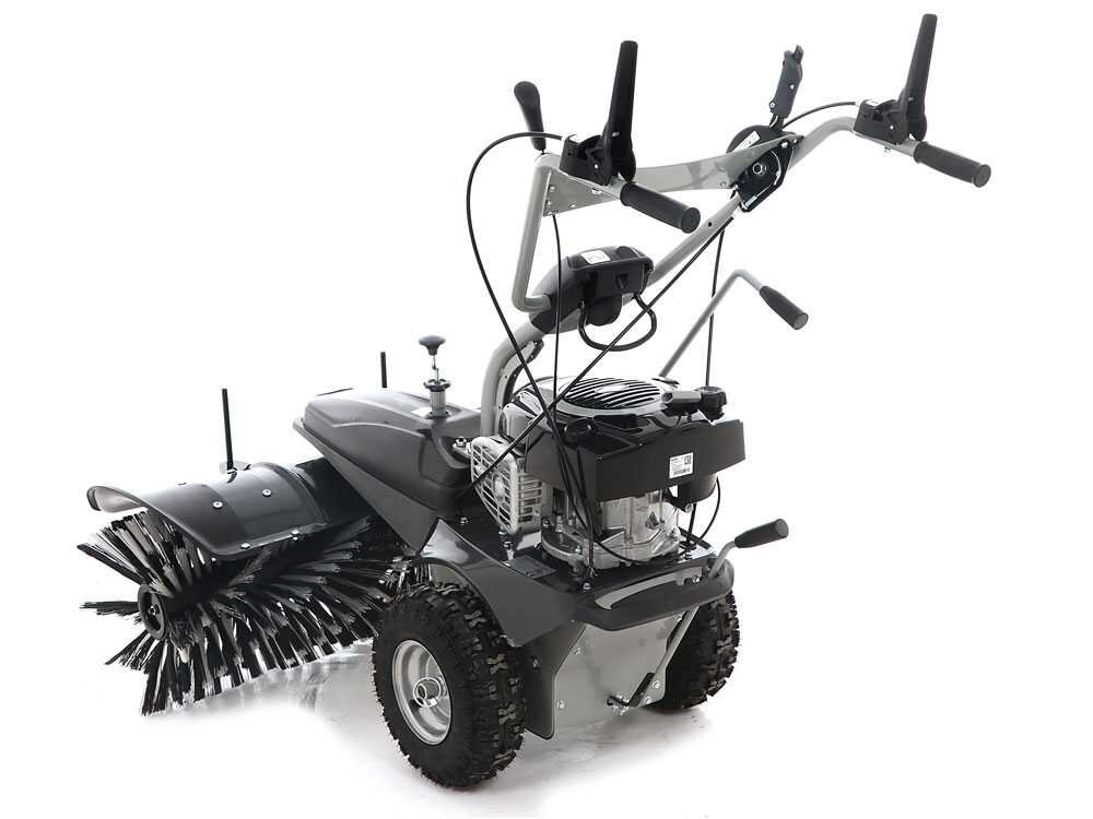balayeuse thermique blackstone gs100v k largeur de travail 100 cm moteur briggs&stratton balayeuse thermique blackstone gs100v k largeur de travail 100 cm moteur briggs&stratton