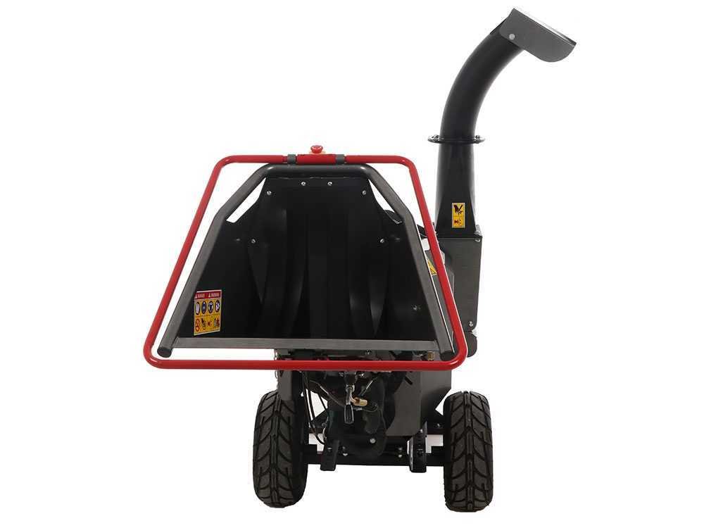 blackstone bsfc 1600 le broyeur de branches thermique tractable moteur à essence loncin