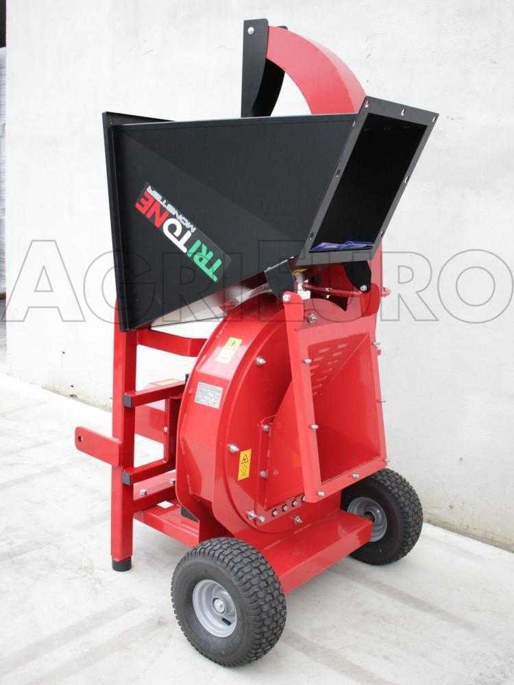 ceccato tritone monster p.t.o. broyeur de branches pour tracteur professionnel - Machines territoires ceccato tritone monster p.t.o. broyeur de branches pour tracteur professionnel