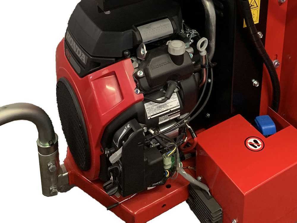 ceccato tritone super monster broyeur thermique professionnel sur roues moteur honda gx690