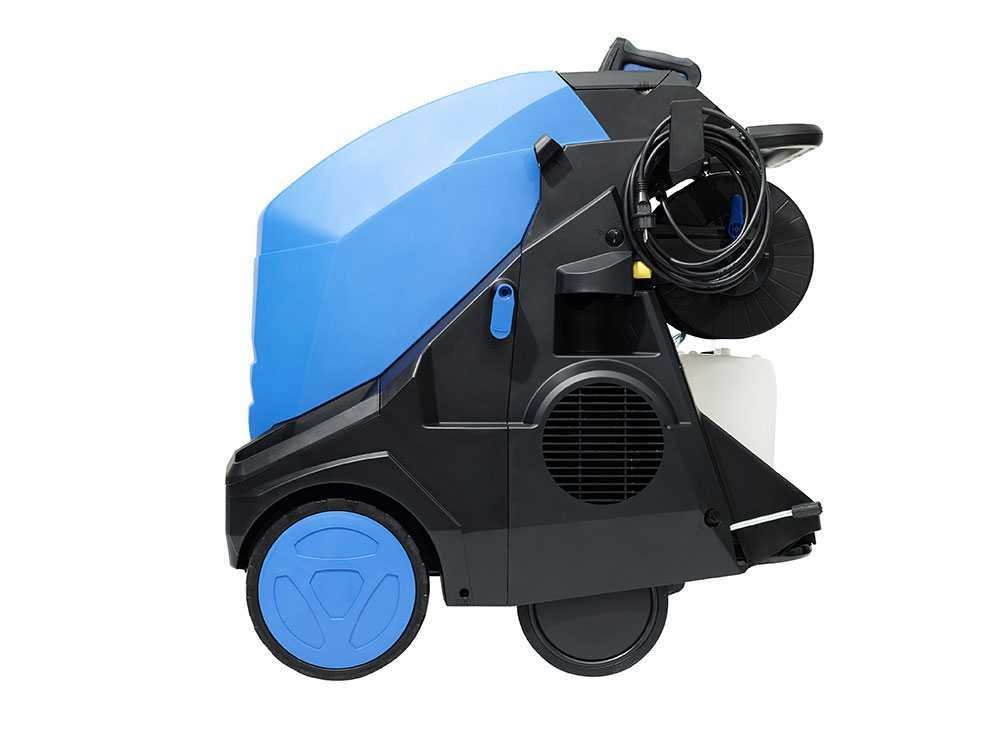 nilfisk mh 3c nettoyeur haute pression à eau chaude industriel monophasé 200 bars 600 l/h