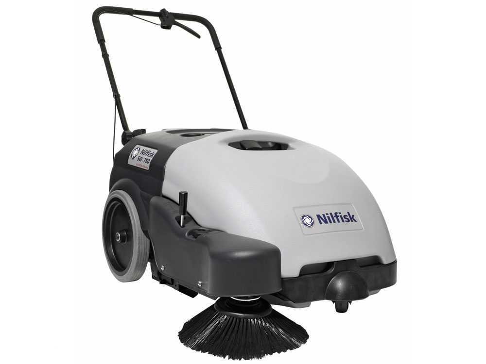nilfisk sw750 balayeuse autotractée à batterie avec bac de ramassage 12v 46ah nilfisk sw750 balayeuse autotractée à batterie avec bac de ramassage 12v 46ah